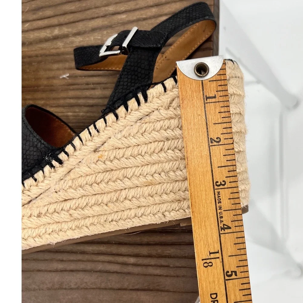 Franco Sarto never worn